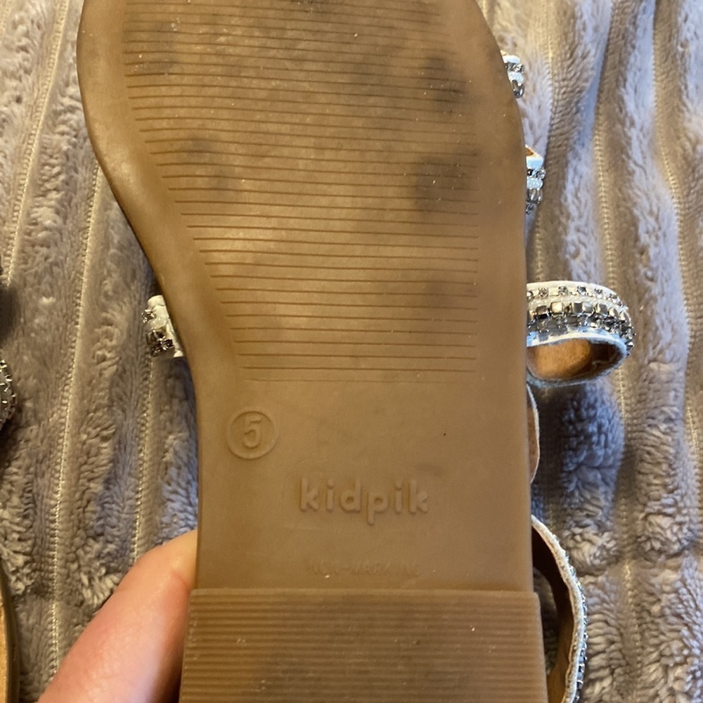 Kidpik Sandals - Picture 4 of 5